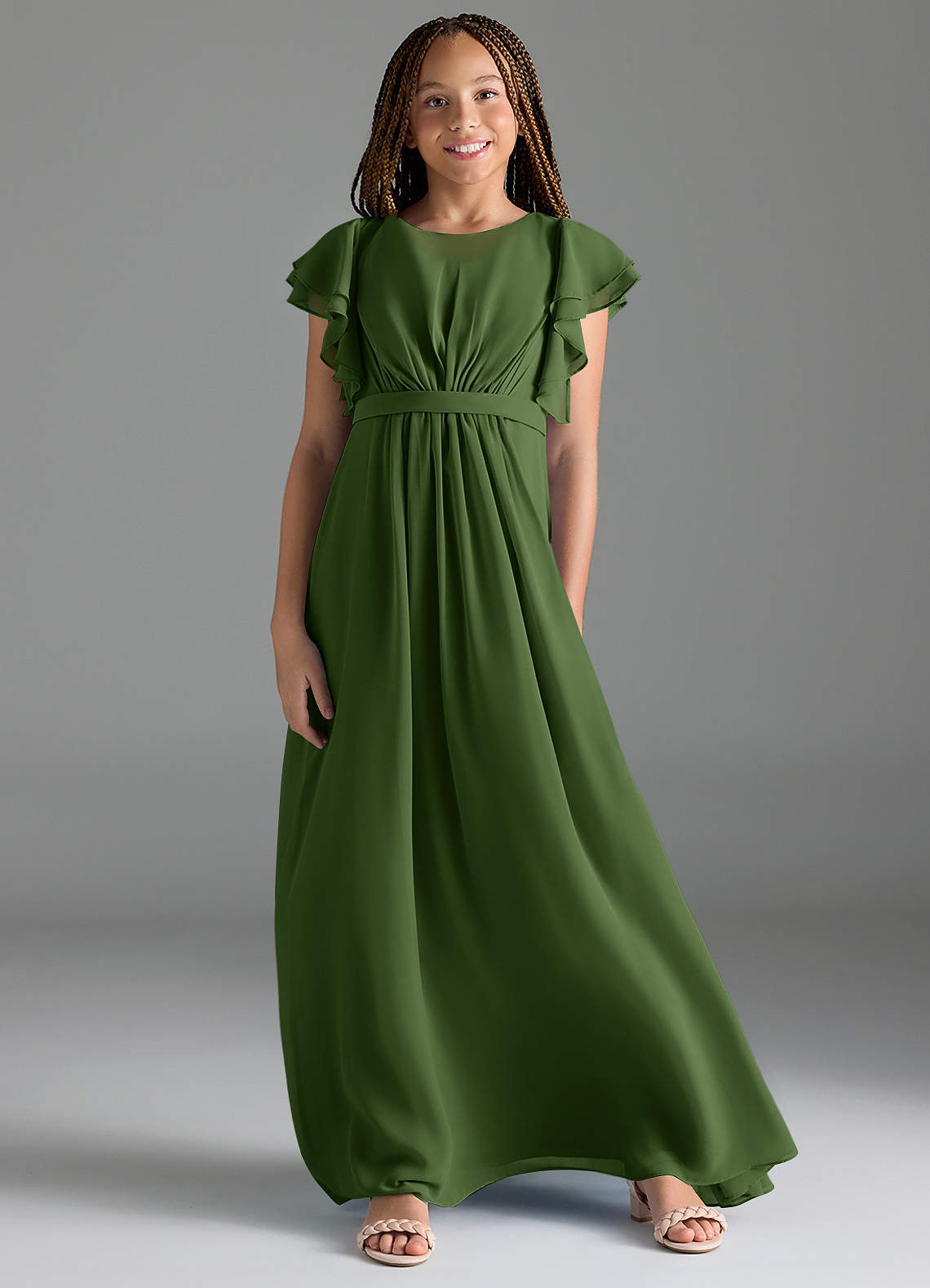 Azazie Daphne Junior Robe Trapèze en Mousseline de soie Plissée Olive image1