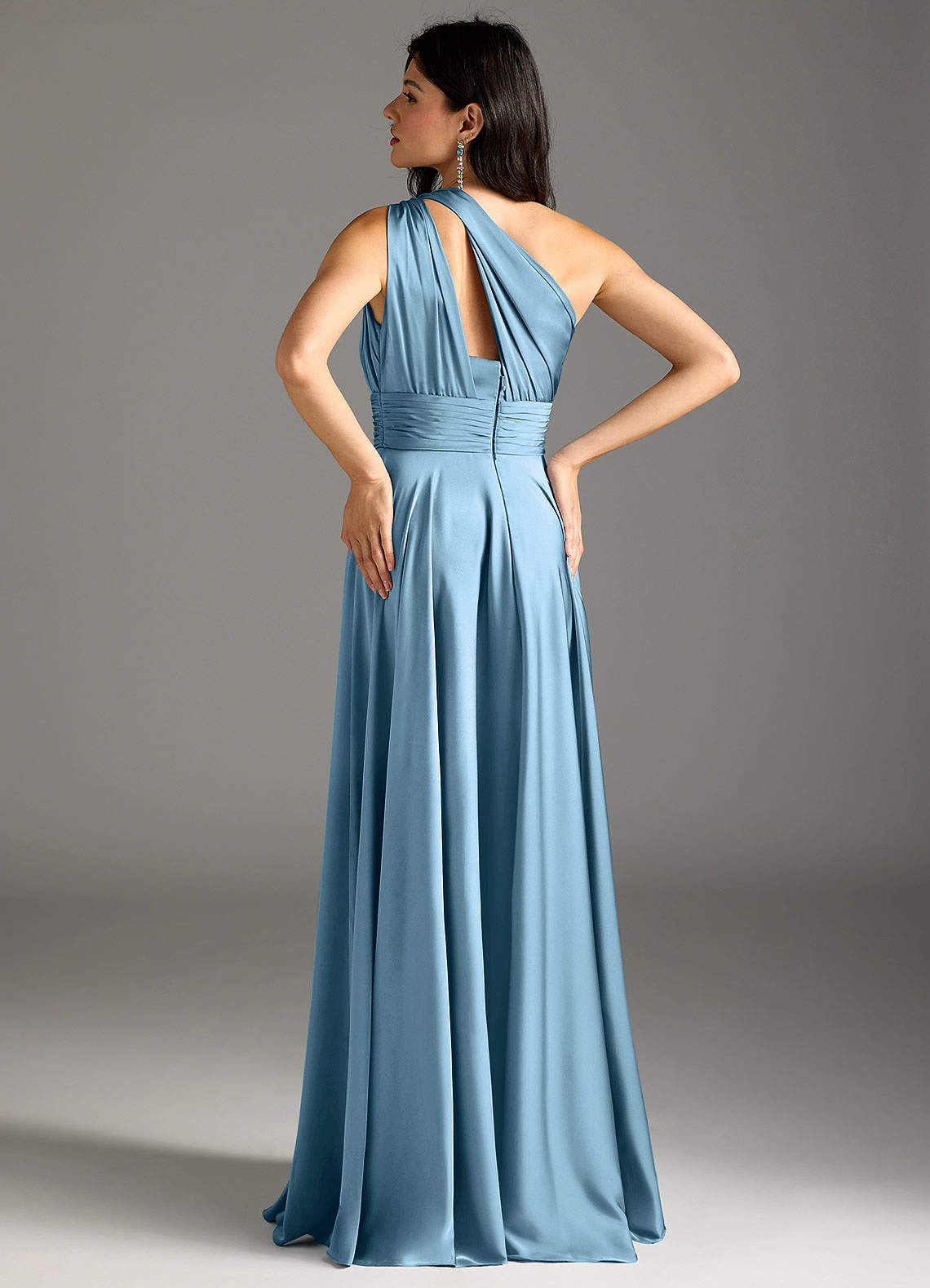 Azazie Charlize Vestidos de damas de honor Vestido de Azul Acero de Satén Elástico de Corte en A con Hombro unilateral image5