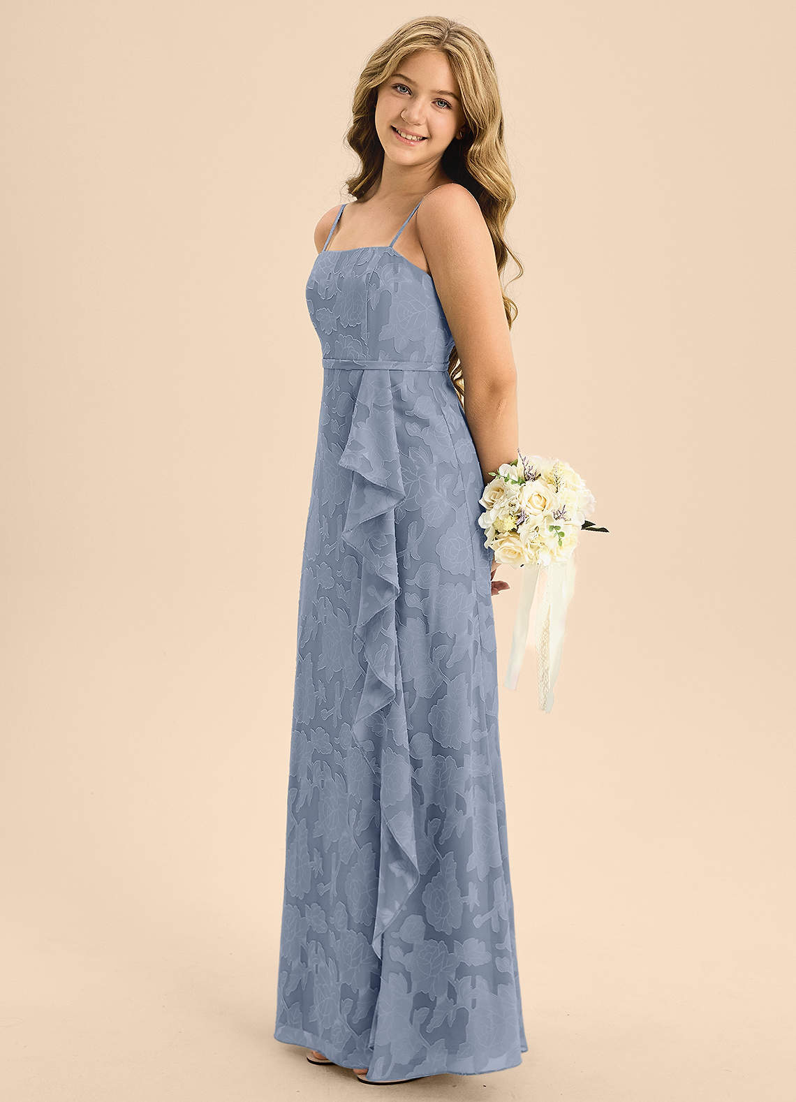 Azazie Kaylee Junior Vestido de Azul Polvoriento de Devorado Floral de Corte En A con Con cinturón image4