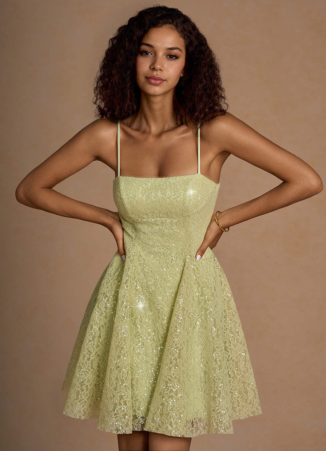 Xenia Staubiges Grün Pailletten-Minikleid image1