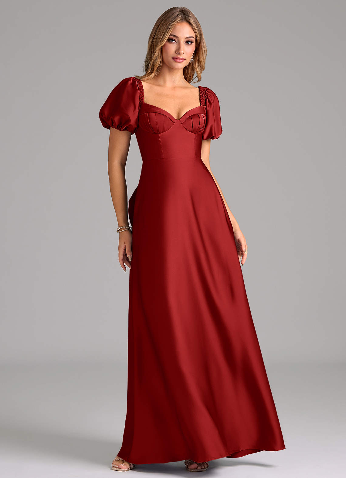 Azazie Fatima Vestidos de damas de honor Vestido de Granada de Satén Elástico de Corte en A con Plisado image1