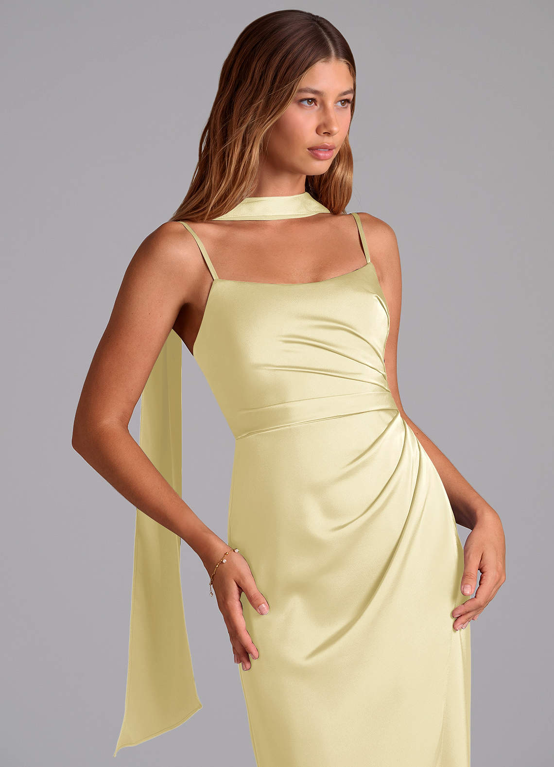 Azazie Calandra Brudtärnklänningar Klä av A-Linje i Stretch Satin Plisserad Citronsorbet image4