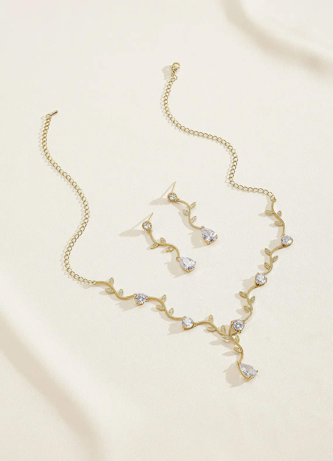 front Wavy Crystal Vine Jewelry Set