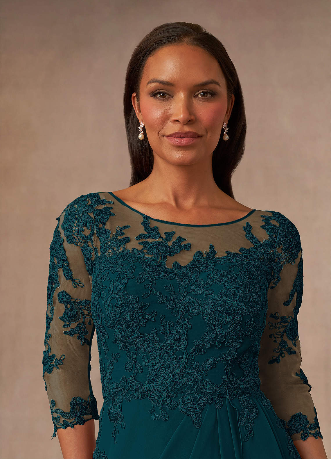 A-Line/Princess Chiffon Scoop Mother of the Bride Dresses Half Sleeves Floral Tea-Length With 3D Flower