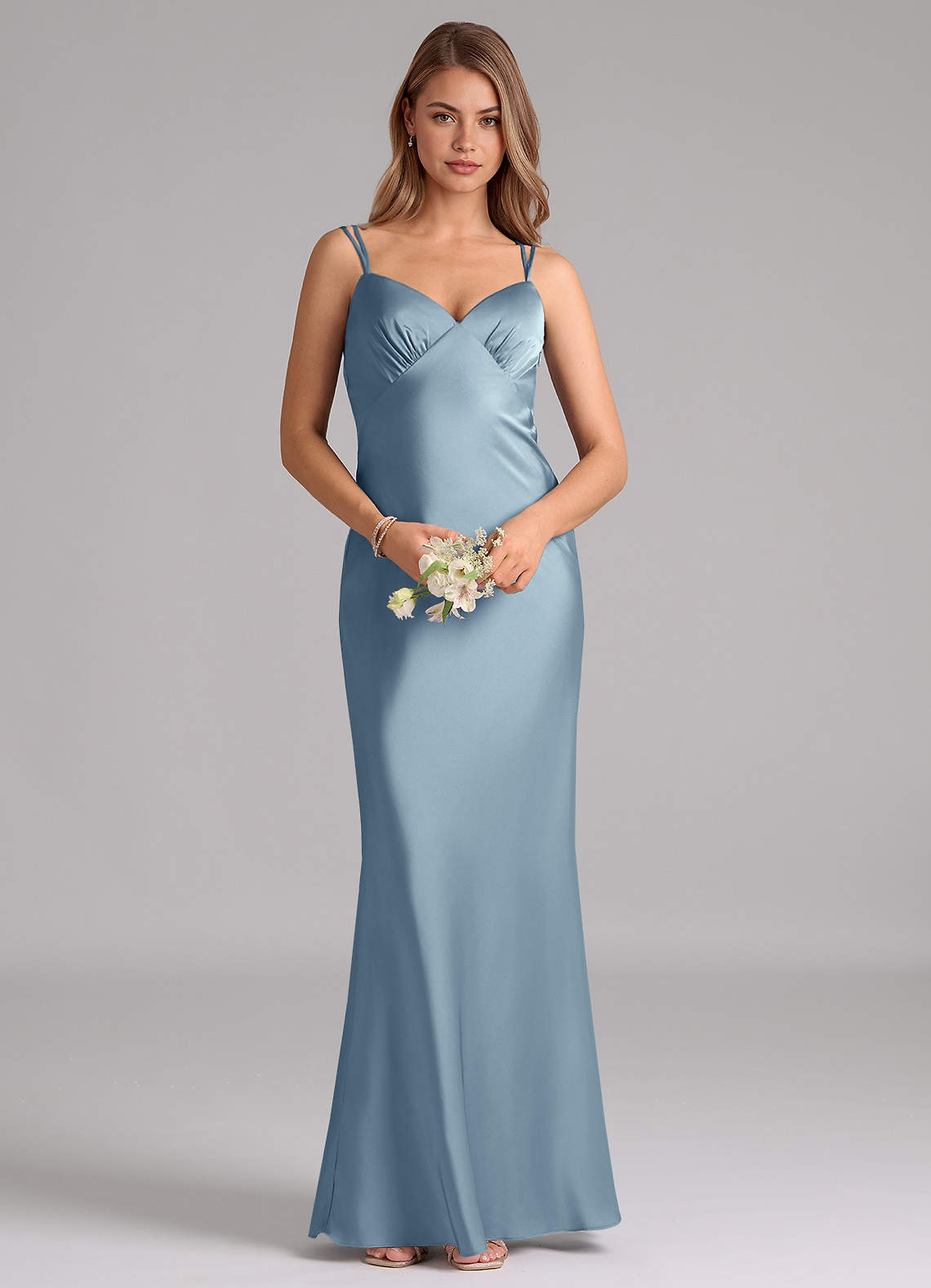 Azazie Suttona Vestidos de damas de honor Vestido de Azul Polvoriento de Satén Elástico de Corte en A con Plisado image5