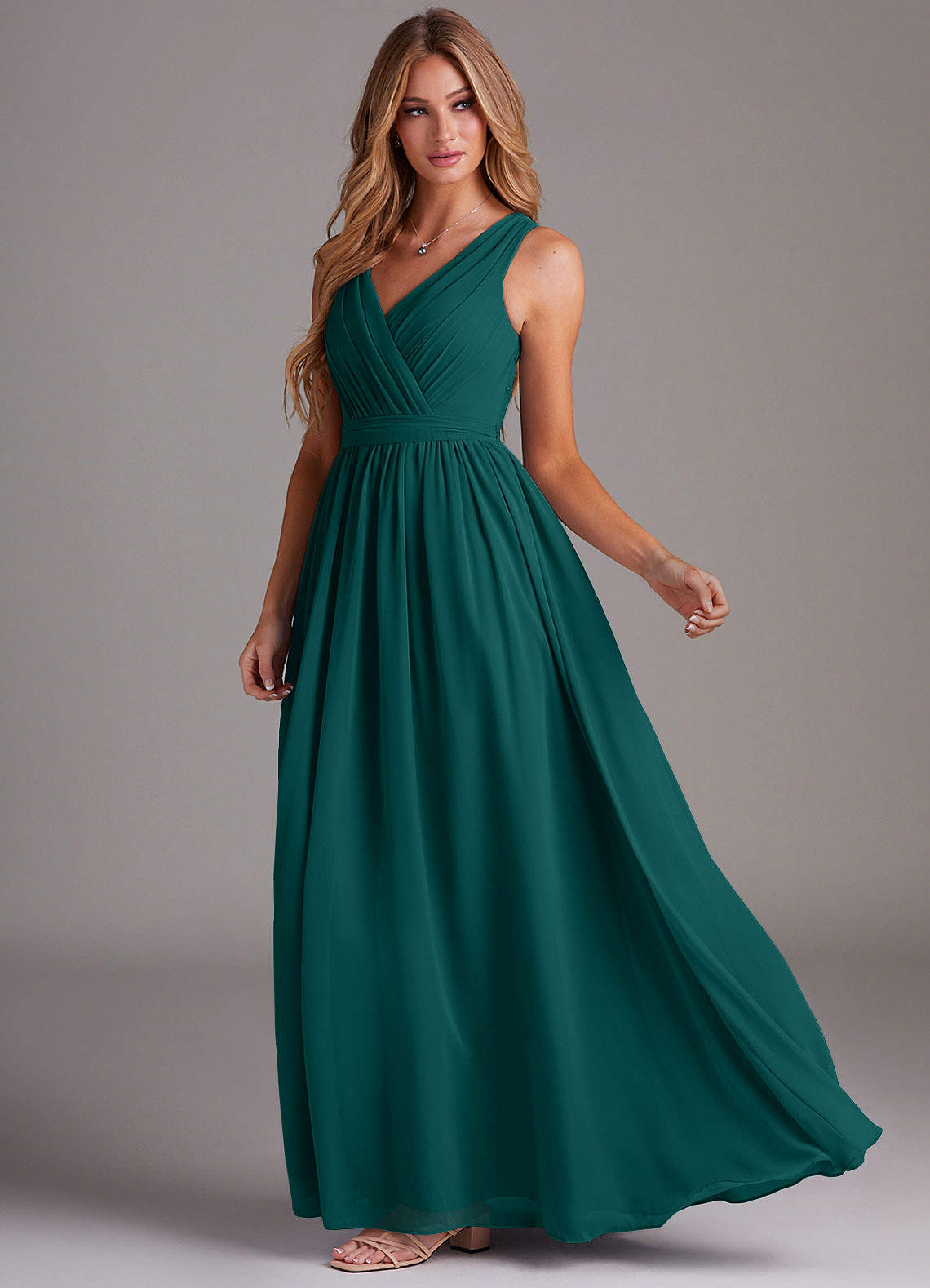 Azazie Kingsley Robes de demoiselle d'honneur Robe Trapèze en Mousseline de soie Dentelle Paon image3