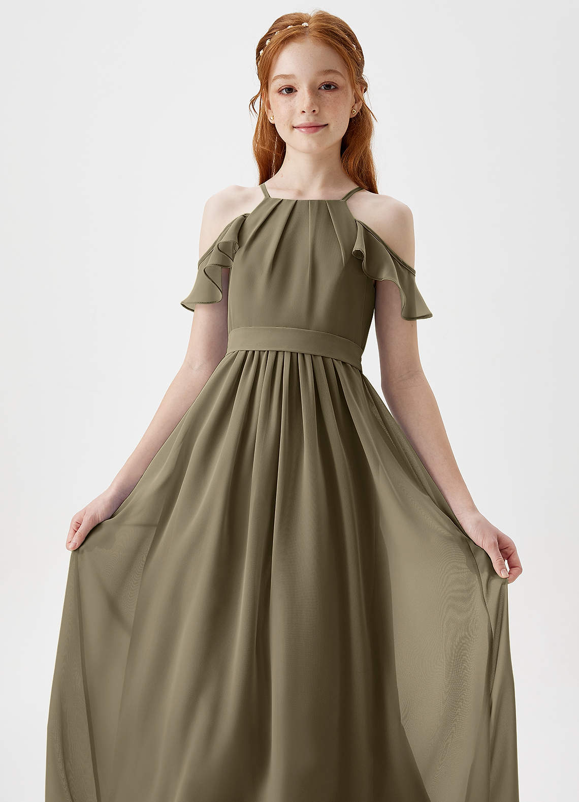 Azazie Chaya Junior Robe Trapèze en Mousseline de soie Épaule décolletée Vert Saule image1
