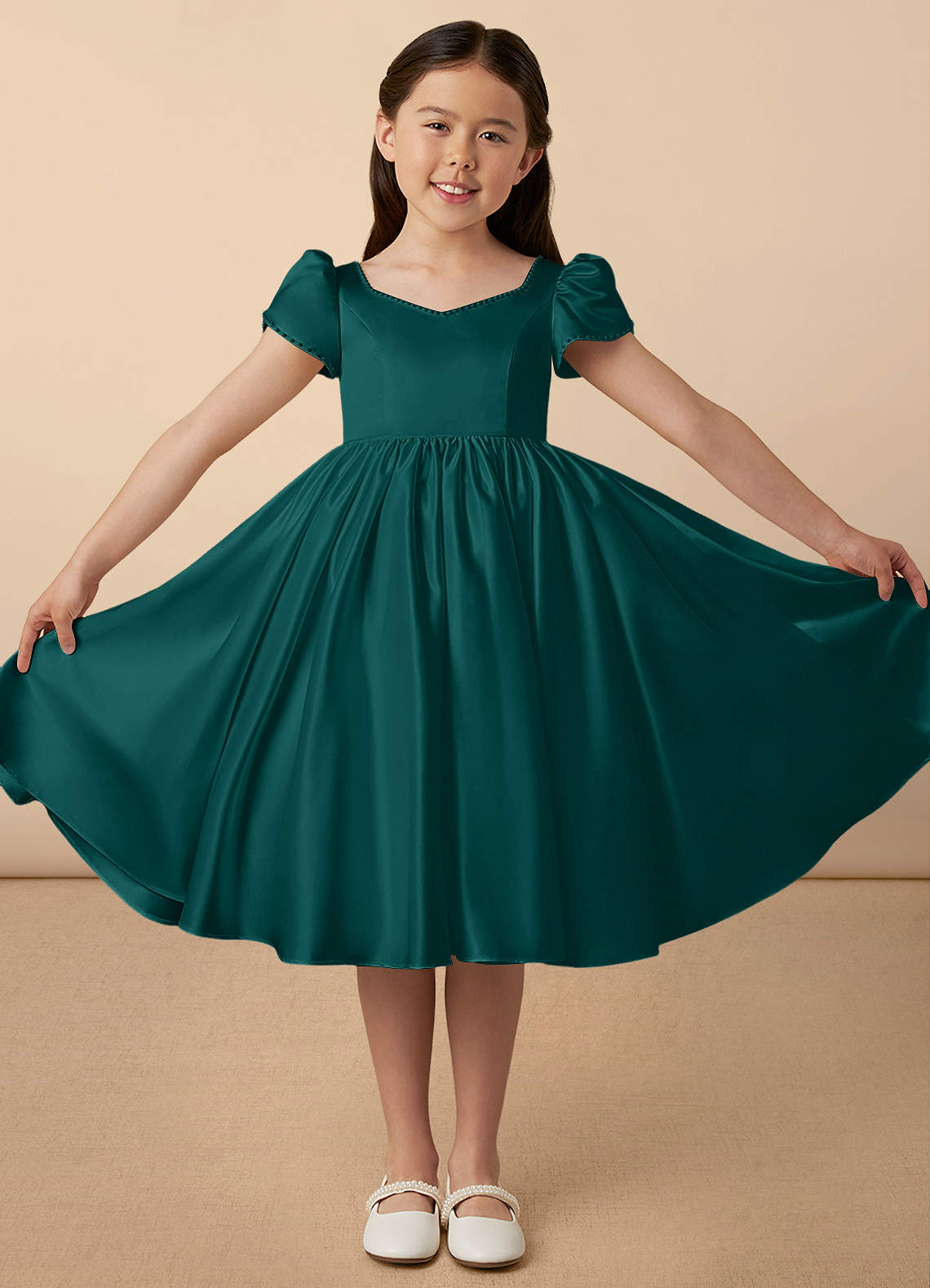 Chic Tulle & Satin Sweetheart Neckline A-Line Short Cocktail Dresses With Peacock Pattern Chic Tulle & Satin Sweetheart Neckline A-Line Short Cocktail Dresses With Peacock Pattern