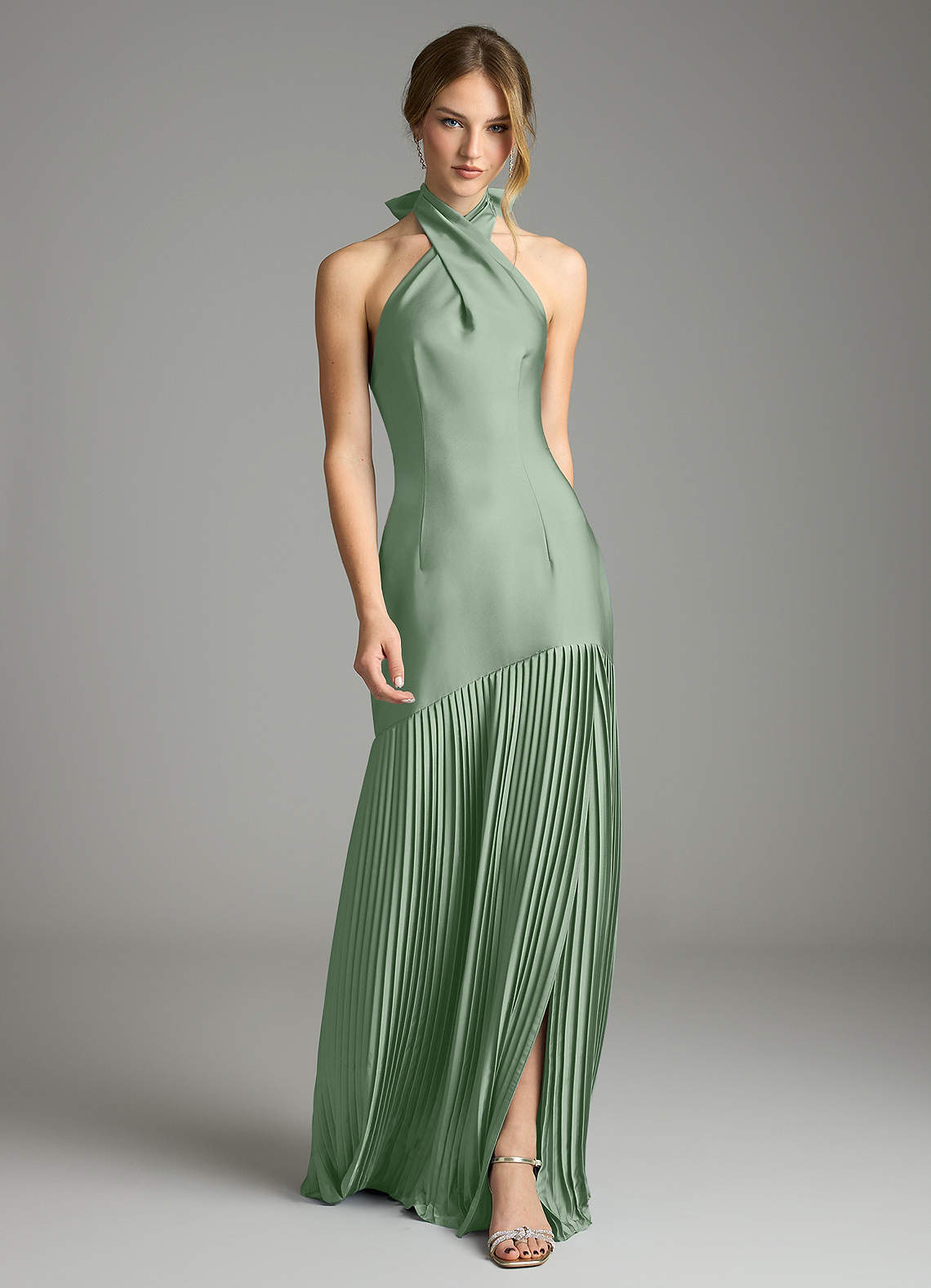 Azazie Nayeli Jurken voor bruidsmeisjes Jurk van Stretch Satijn met A-Lijn Geplooid Matcha image1