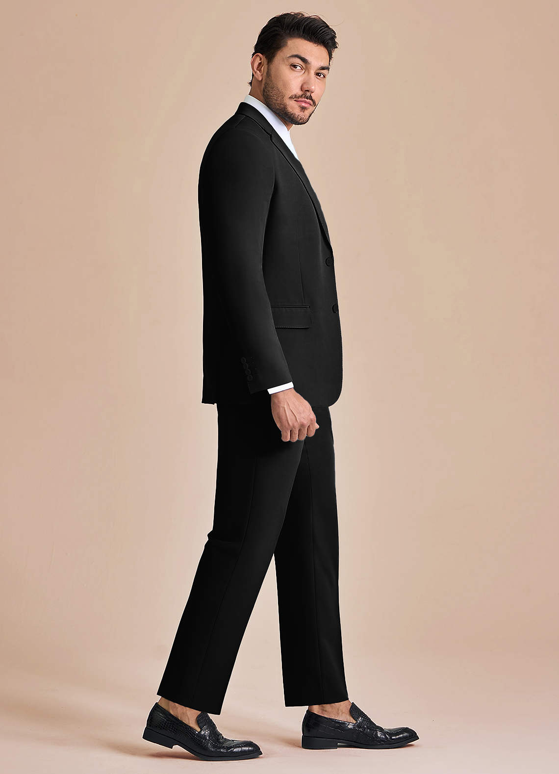 front James Black Structured Stretch Suit