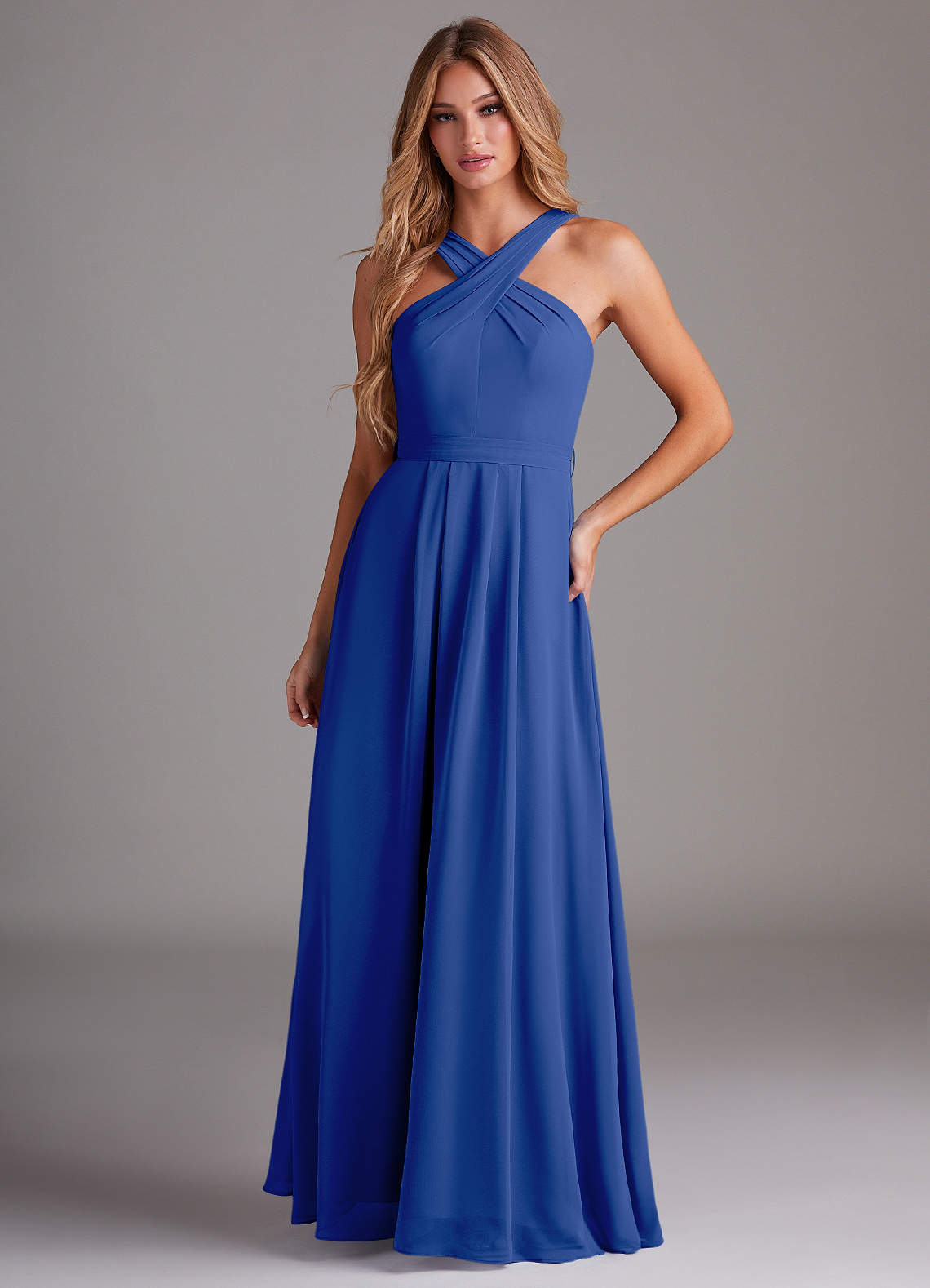 Azazie Dixie Vestidos de damas de honor Vestido de Azul Real de Gasa de Corte en A con Halter Plisado image1