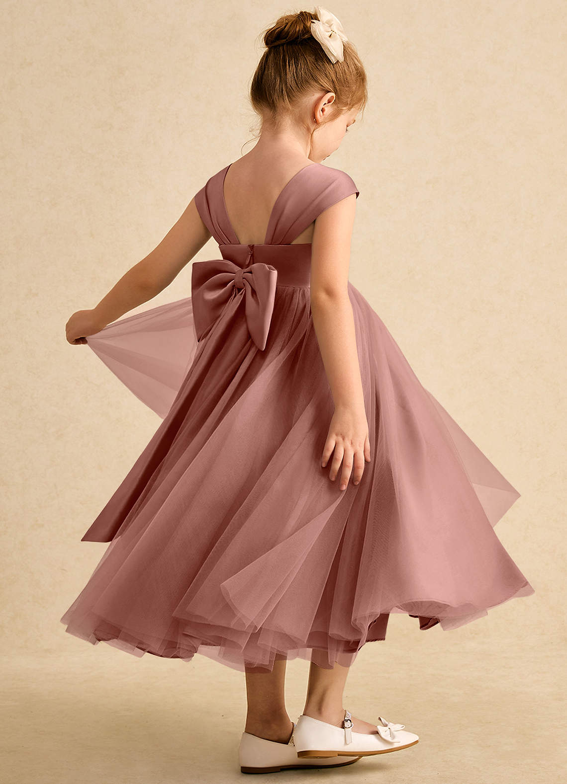 Azazie Chickadee Robe Demoiselle D'honneur Fillette Robe Princesse en Mat Satiné Encolure en Forme de Cœur Rose De Cèdre image1