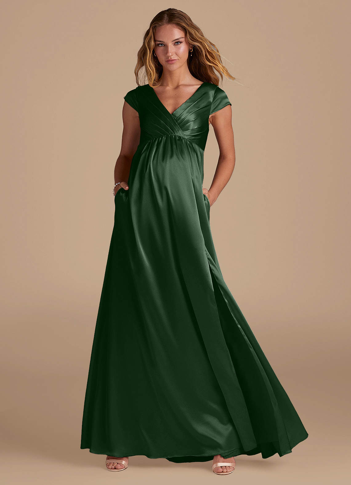 Azazie Allessia Vestidos de dama de honra para maternidade Vestir Linha A Comprimento do chão Cetim Metálico image1