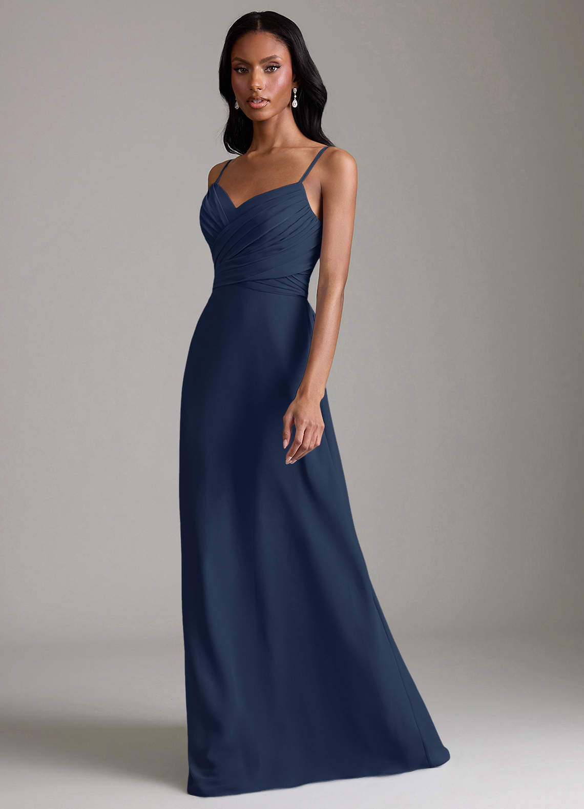 Azazie Kali Brudtärnklänningar Klä av A-Linje i Chiffong Plisserad Mörk Marinblå image5