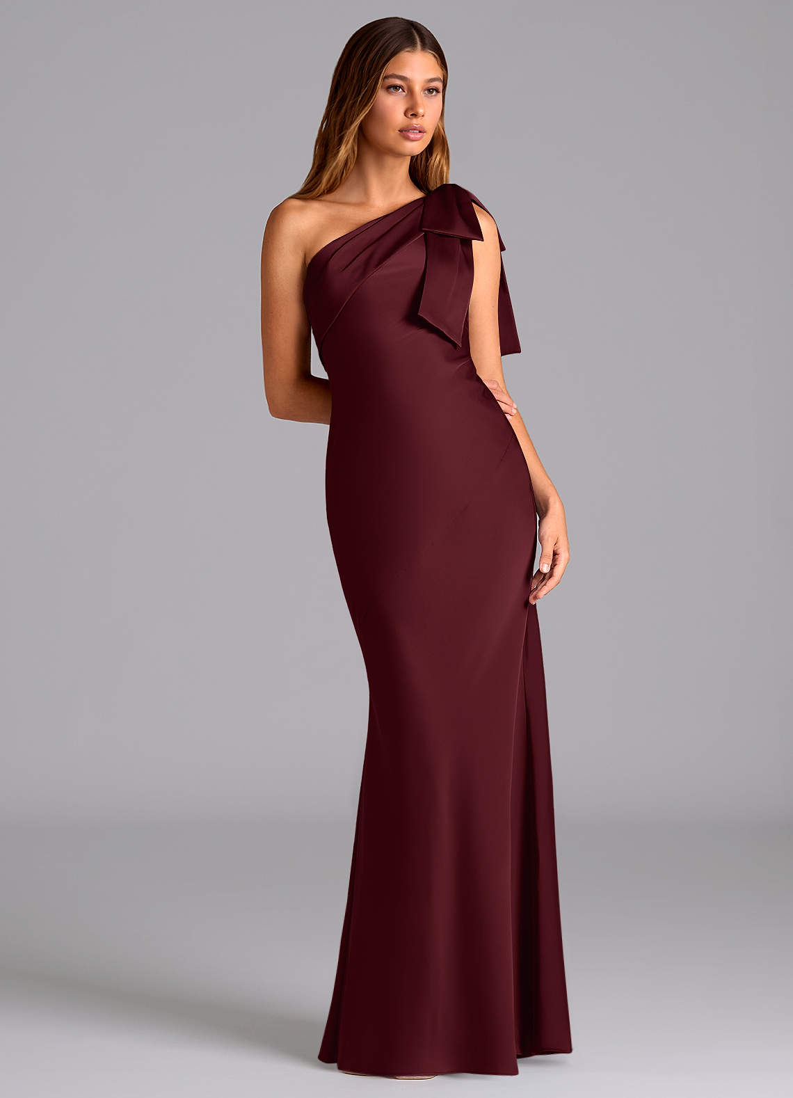 Azazie Yuanna Brudtärnklänningar Klä av Sjöjungfru i Stretch Satin Ena axeln Cabernet image4