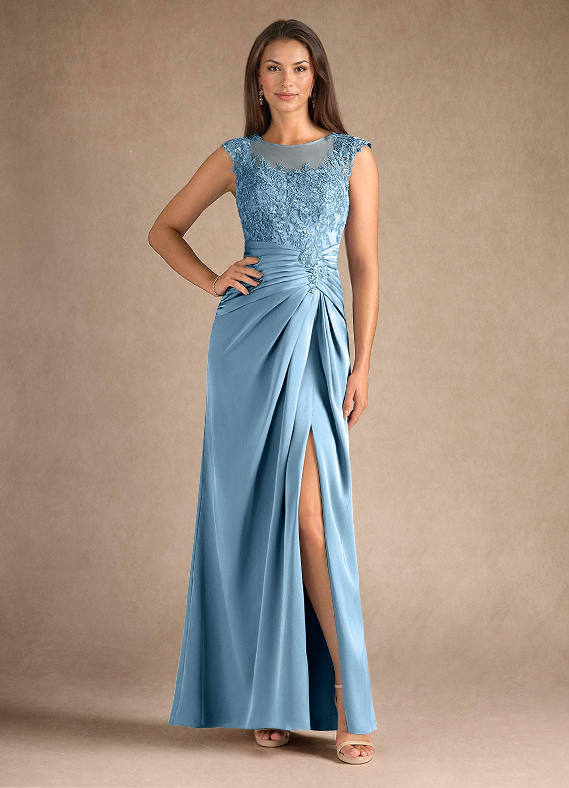 Azazie Santa Barbara Abiti per la Madre della Sposa Abito Tubino in Raso Elasticizzato Plissettato Blu Acciaio image1