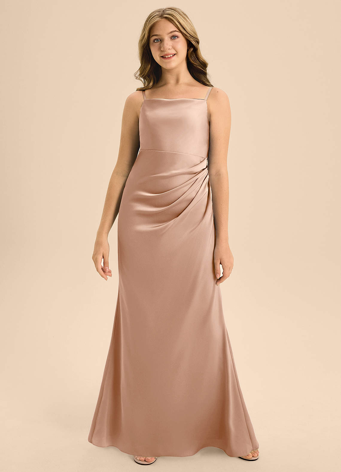 Azazie Renna Junior Vestido de Rosa Inglesa de Satén Elástico de Corte en A con Plisado image3