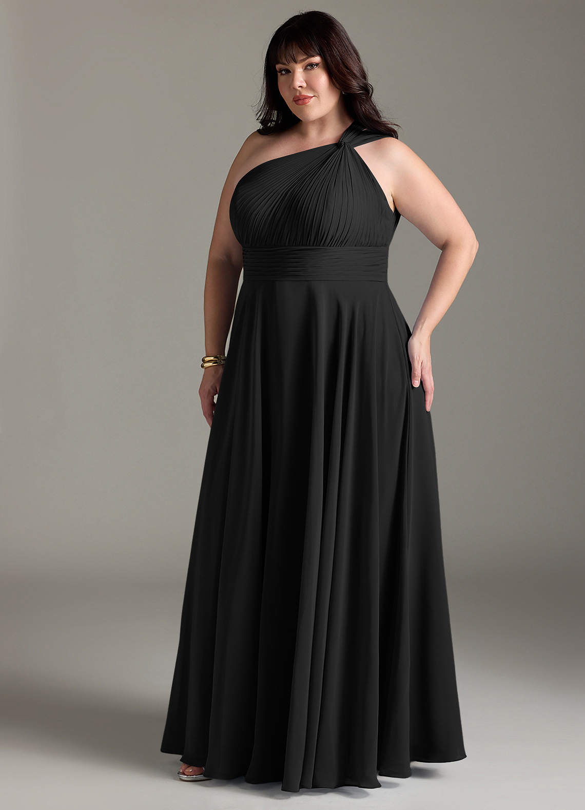 Azazie Charlize Vestidos de damas de honor Vestido de Negro de Gasa de Corte en A con Hombro unilateral image10
