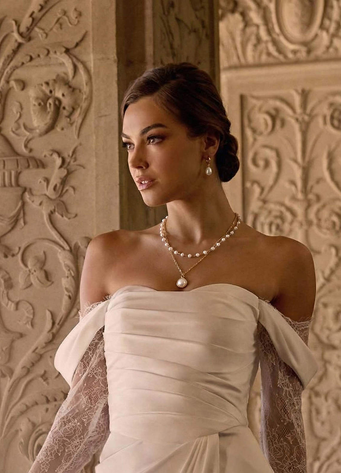 front Bleeker Pearl Set