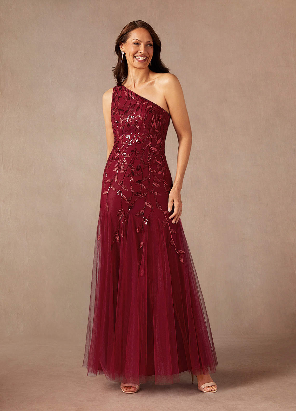 Azazie Backley Mère de la mariée Robes Robe Sirène en Paillettes Cabernet image1