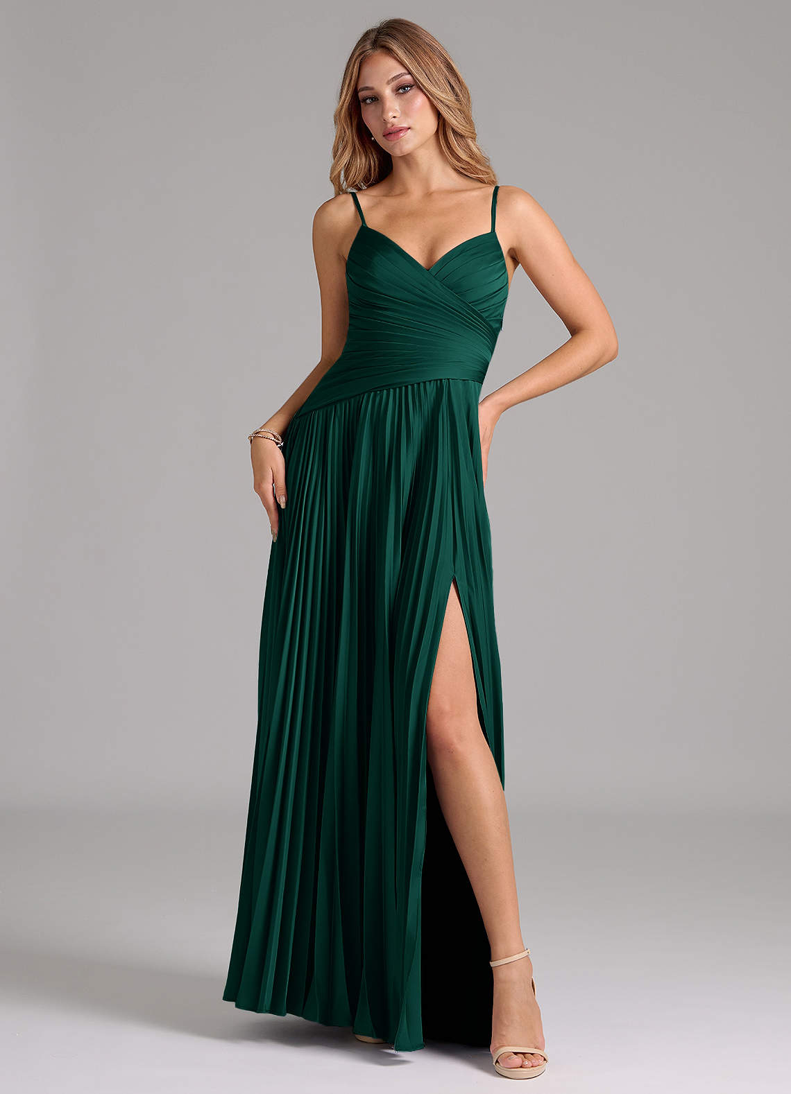 Azazie Vini Brautjungfernkleider A-Linie Plissee Stretch-Satin Kleid Smaragd image1