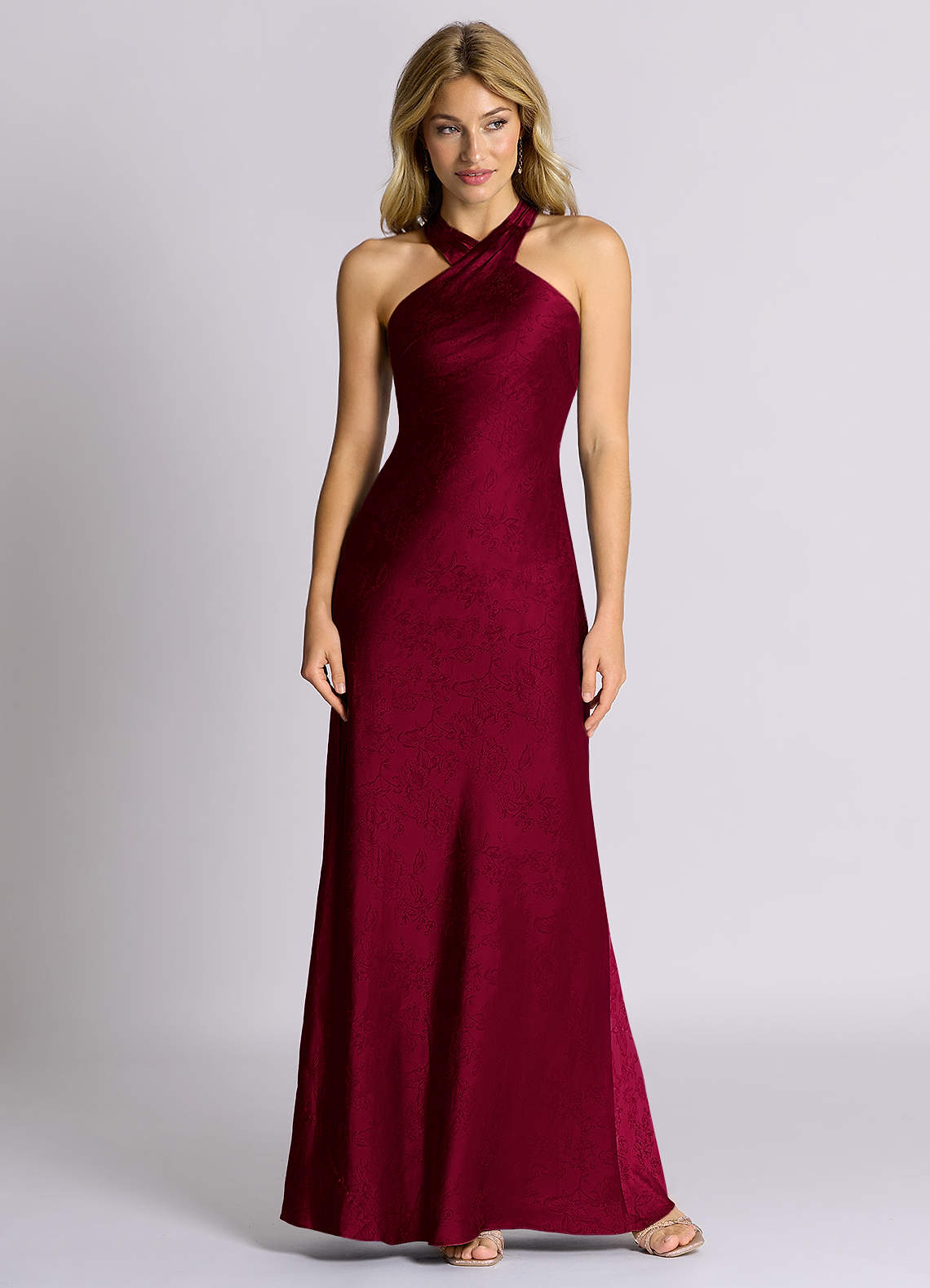 Azazie Doretta 신부 들러리 드레스 쉬스 주름진 자카드 바닥 길이 드레스 image1