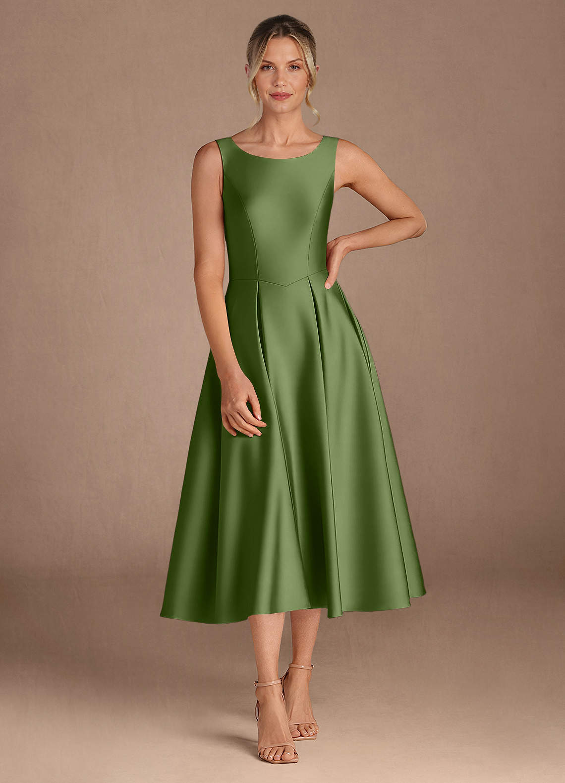 Azazie Fulton vestidos de madre de la novia Vestido de Enebro de Satén Elástico de Corte En A con Plisado image3