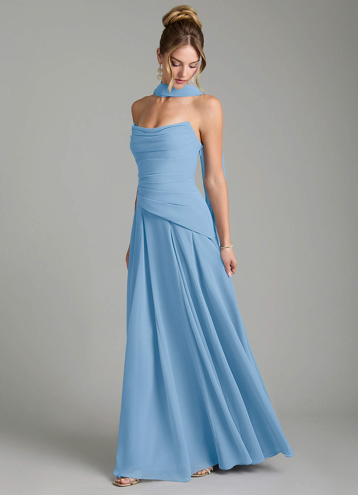 Azazie Gabriela Vestidos de damas de honor Vestido de Azul Pálido de Gasa de Línea A con Corsé image3