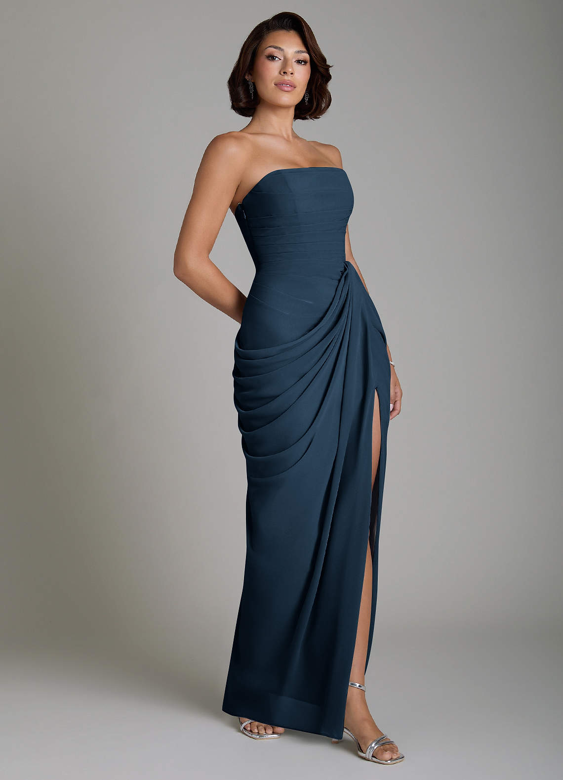 azazie bridesmaid dress resale Nyra Burgundy dress Size:72R WINTER27 Blue Velvet Long Sleeve