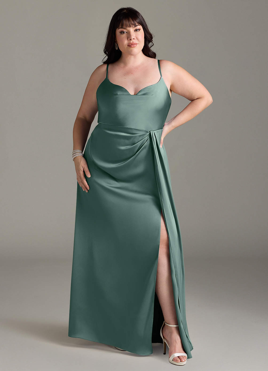 Azazie Brielle Brudtärnklänningar Klä av A-Linje i Stretch Satin Cowl Spaghetti Remmar Eukalyptus image1