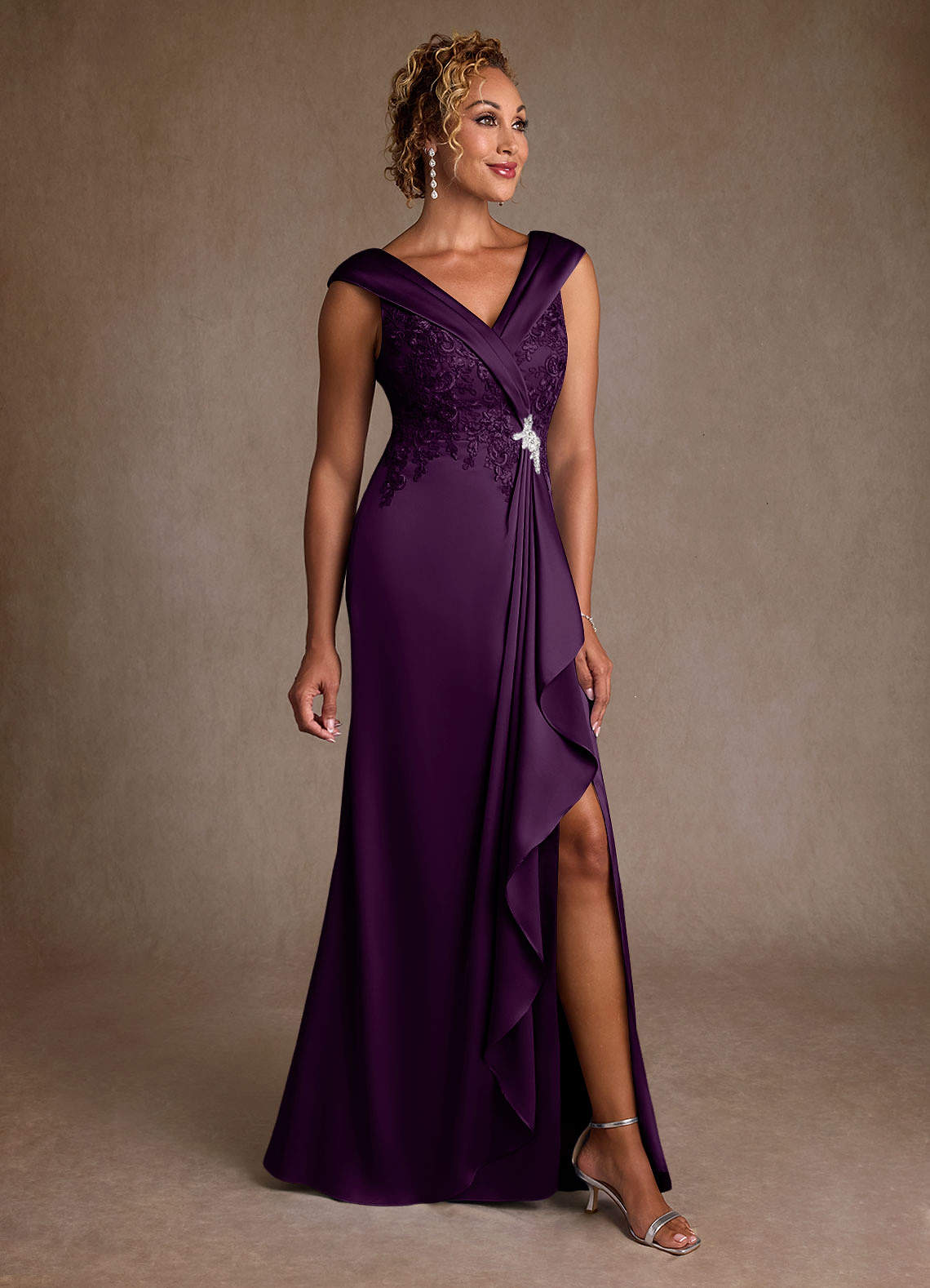 Azazie A-Line/Princess V-Neck Floor-Length Lace Mother of The Bride or Groom Dresses - Grape