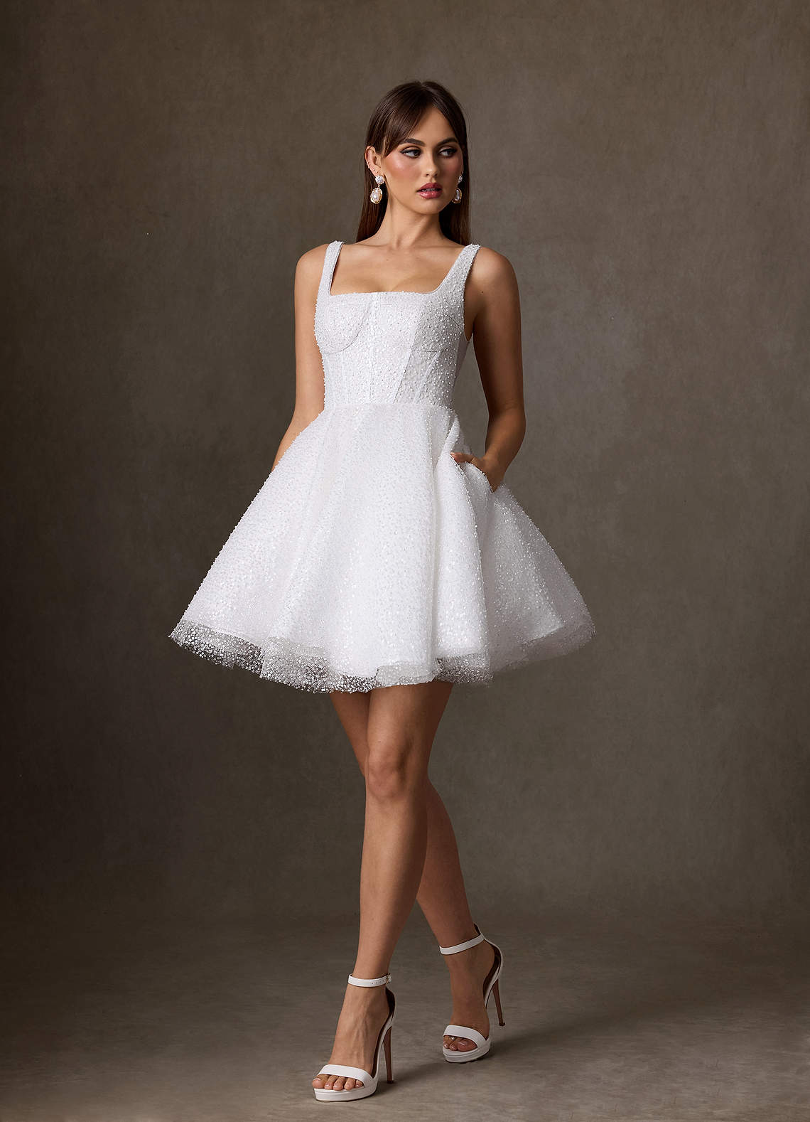 Azazie Avita Robes de mariée Robe Trapèze en Perlage avec poches Blanc De Diamant image2