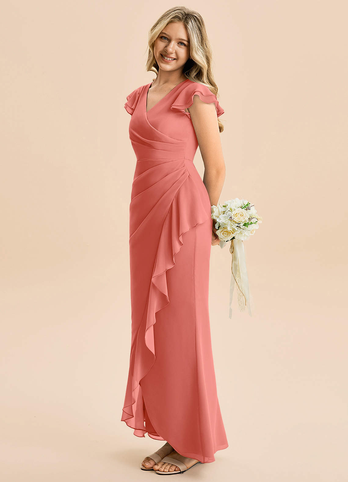 Azazie Julie Junior Vestido de Rosa Salmón de Gasa de Corte Sirena con Volante image2