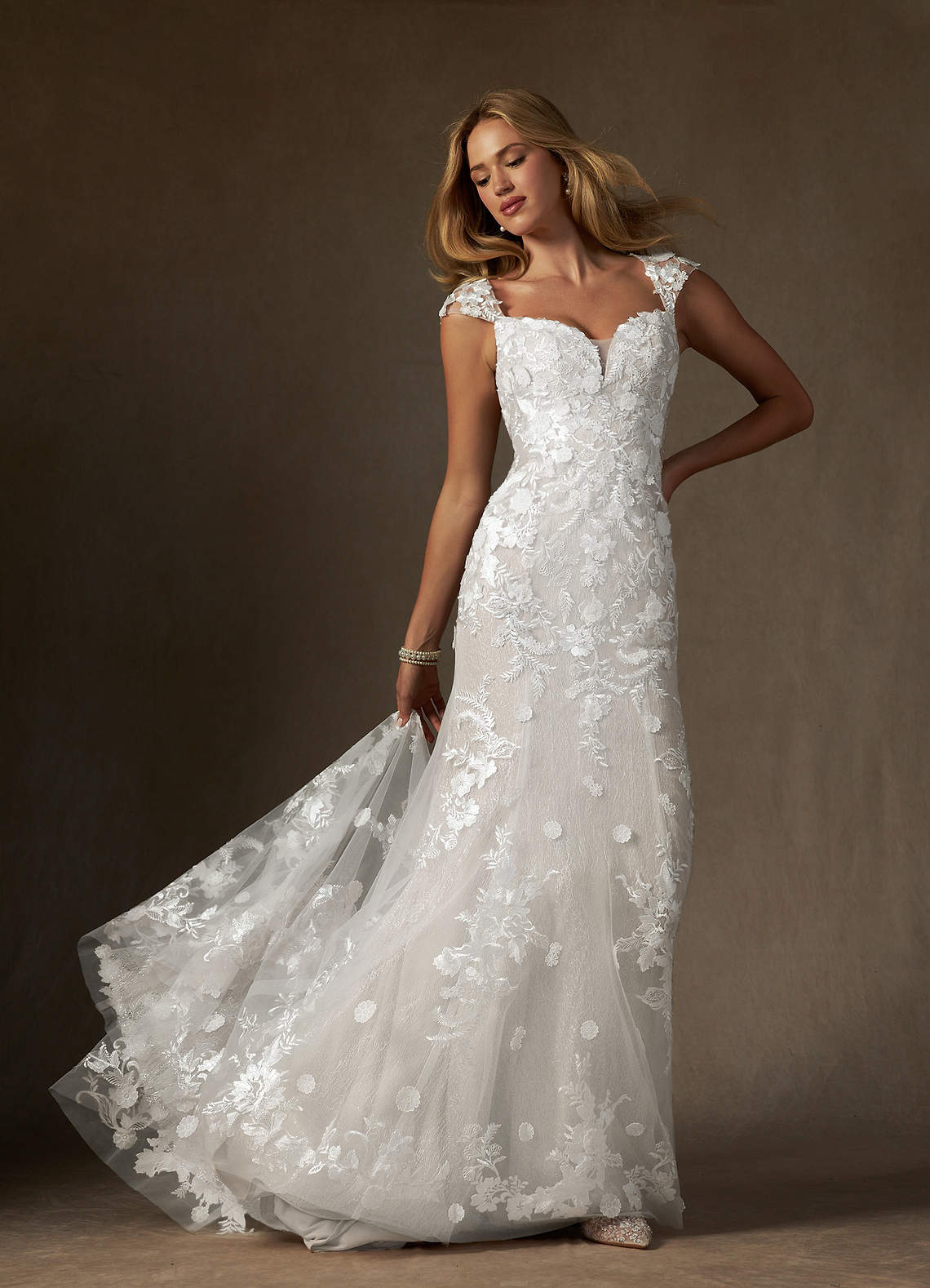 Azazie Salina Vente Finale Robe Sirène en Tulle Paillettes en forme de cœur Blanc De Diamant image2