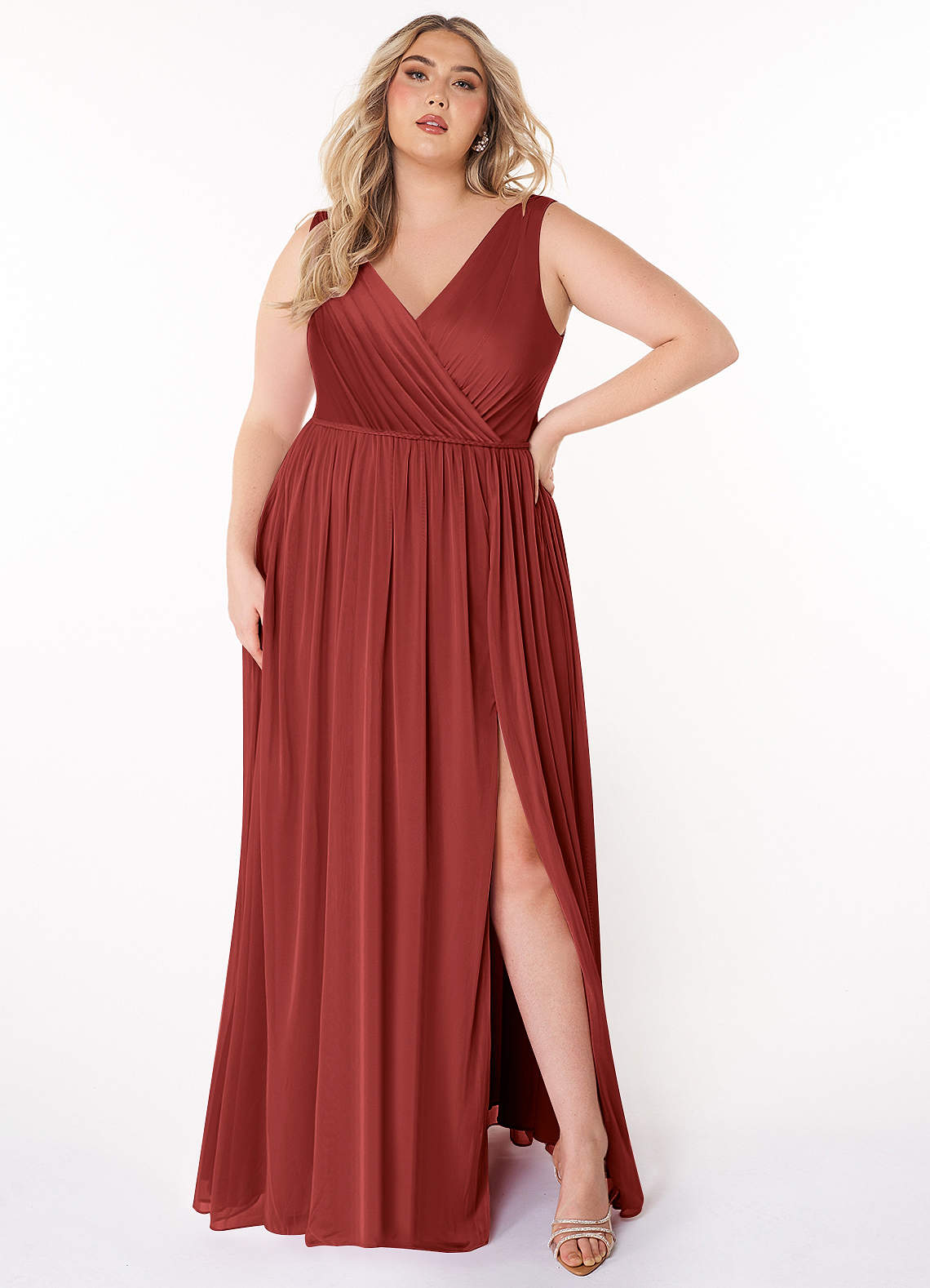 Azazie Tanicia Brautjungfernkleider A-Linie V-Hals Gefaltet Gittergewebe Kleid Rost image1