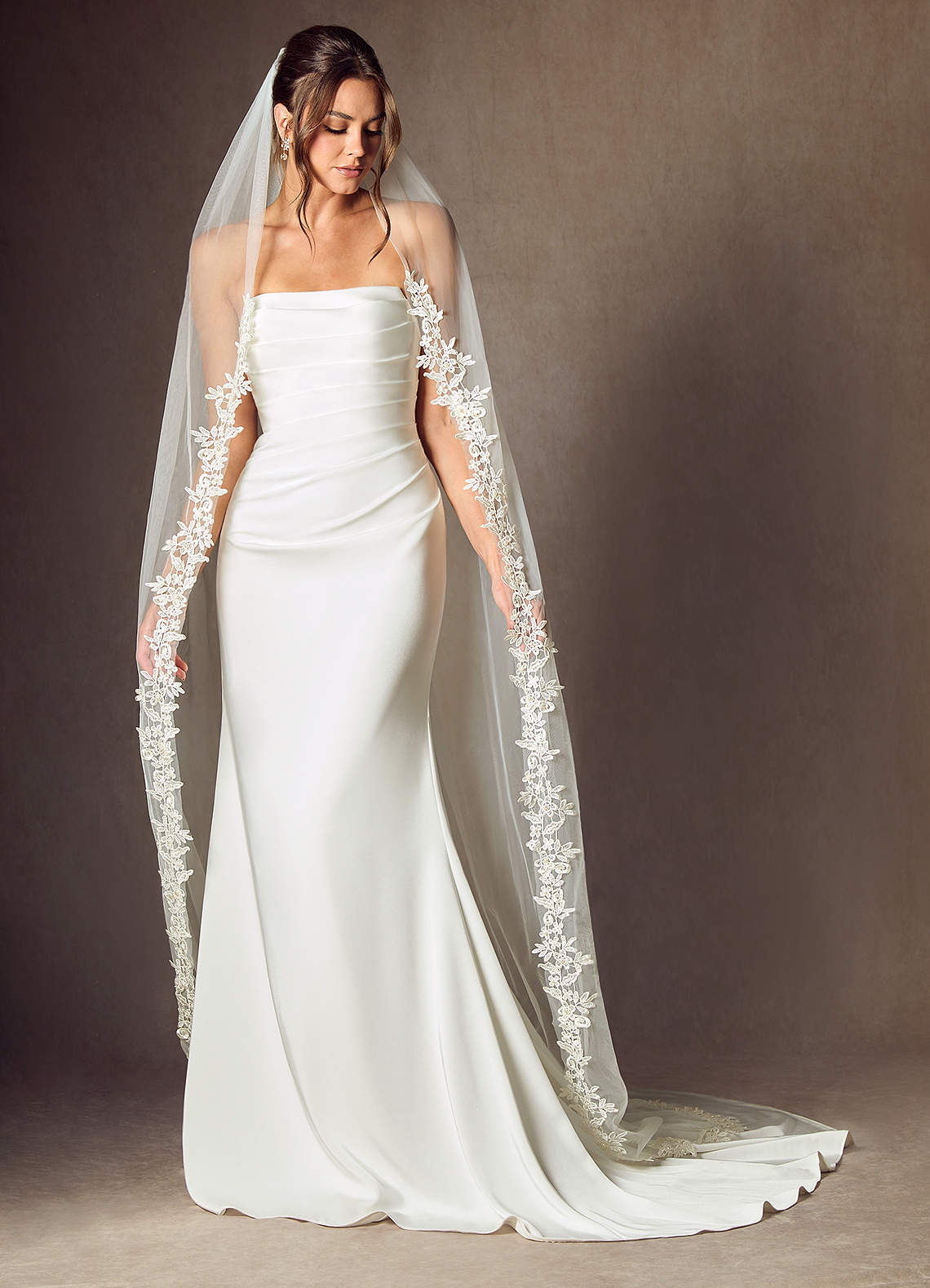 front Cordelia Flower Lace Chapel Length Veil