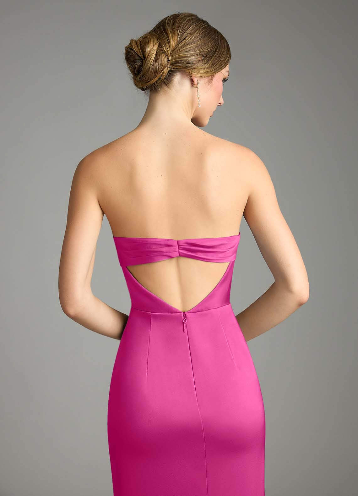 Azazie Leonis Vestidos de damas de honor Vestido de Fucsia de Satén Elástico de Corte Sirena Convertible con Plisado image6