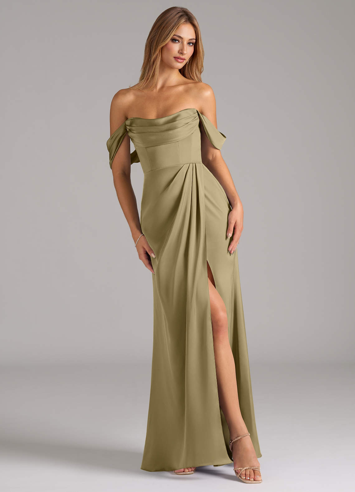 Azazie Johana Vestidos de damas de honor Vestido de Musgo Verde de Satén Elástico de Corte Sirena Convertible con Vestidos sin tirantes image1
