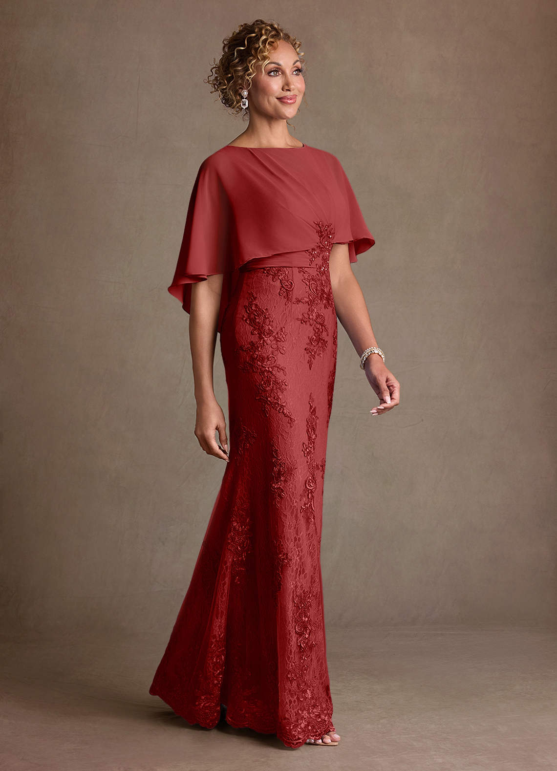 Azazie Amrita vestidos de madre de la novia Vestido de Óxido de Gasa de Corte Sirena con Encaje image1