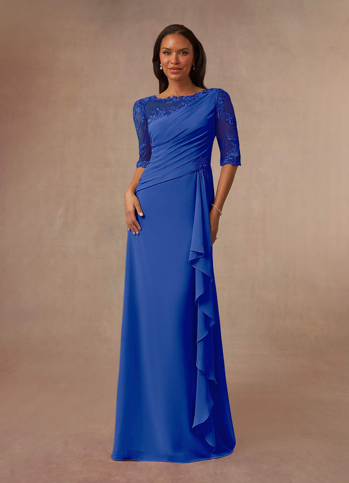 Azazie Dionysus vestidos de madre de la novia Vestido de Azul Real de Gasa de Corte En A con Encaje cuello barco image1