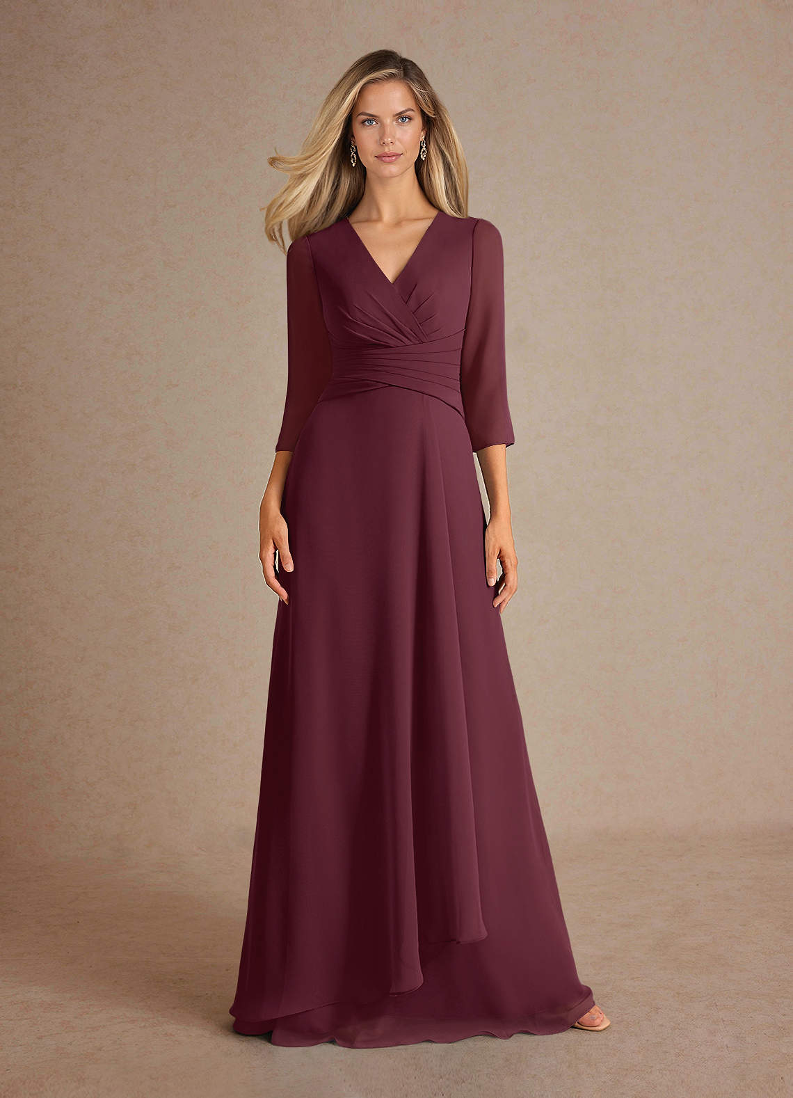 Azazie Mayfield Abiti per la Madre della Sposa Abito A-Line in Chiffon Plissettato Cabernet image5