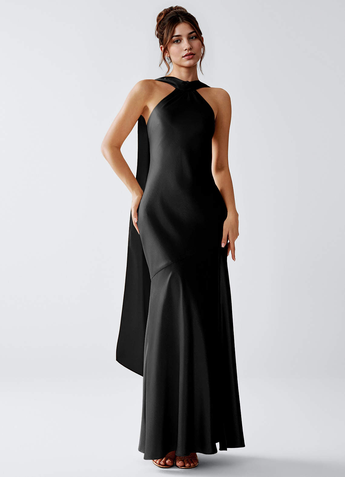 black satin maxi dress Veronica Luminous formal black maxi dress Sweetheart Neck Floor-Length Lace Features:Hook & Eye Closure Everyone will be talking AU Size:10