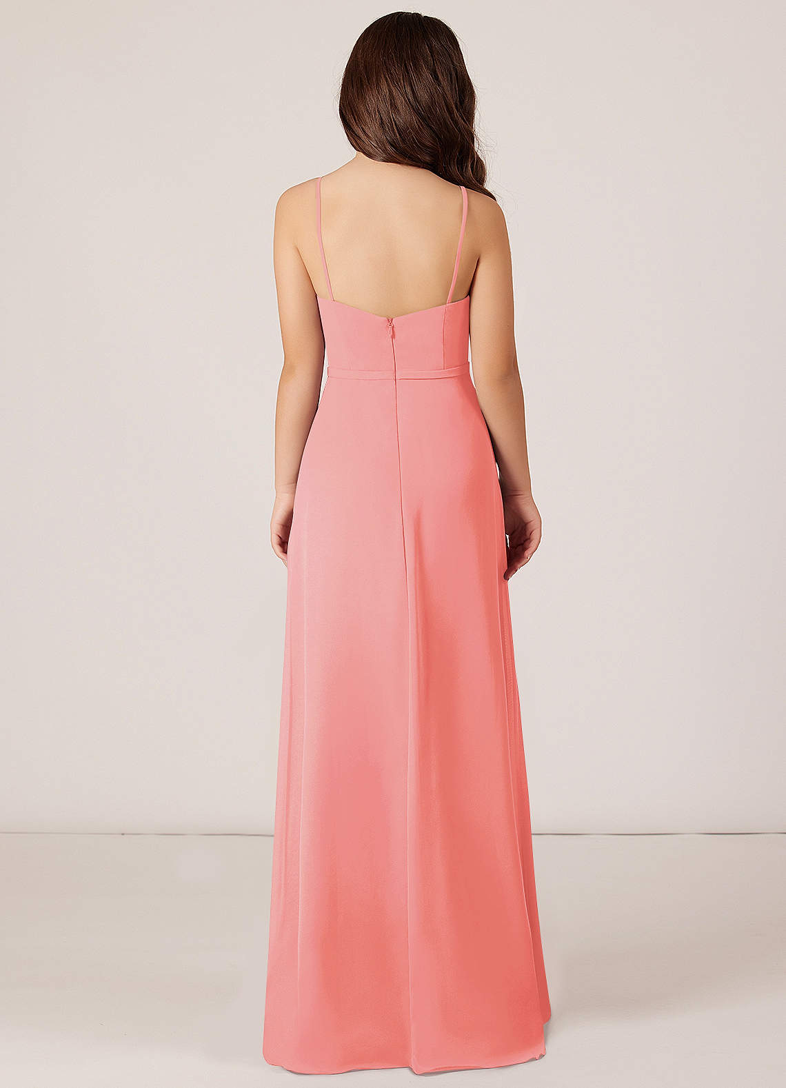 Azazie Kaylee Junior Vestido Coral de Chiffon de Linha A com com cinto image1