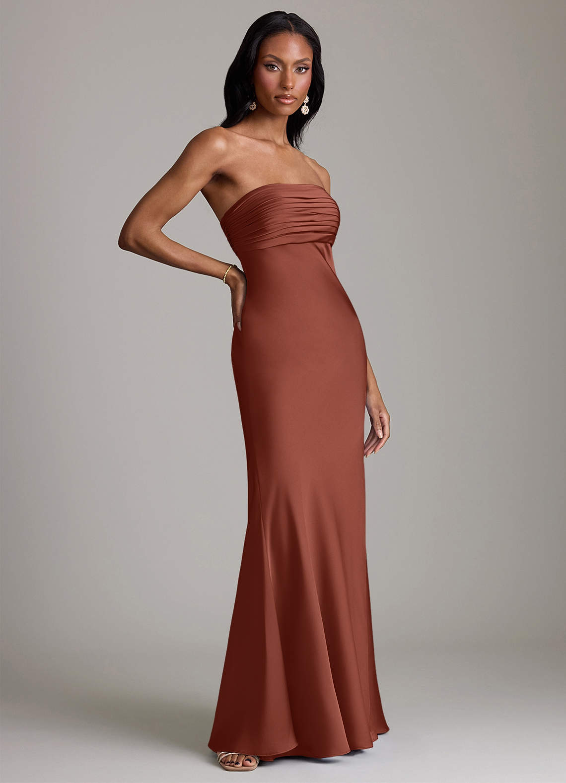 Azazie Saylor Brudtärnklänningar Klä av Sjöjungfru i Stretch Satin Axelbandslös Kastanjebrunt image3