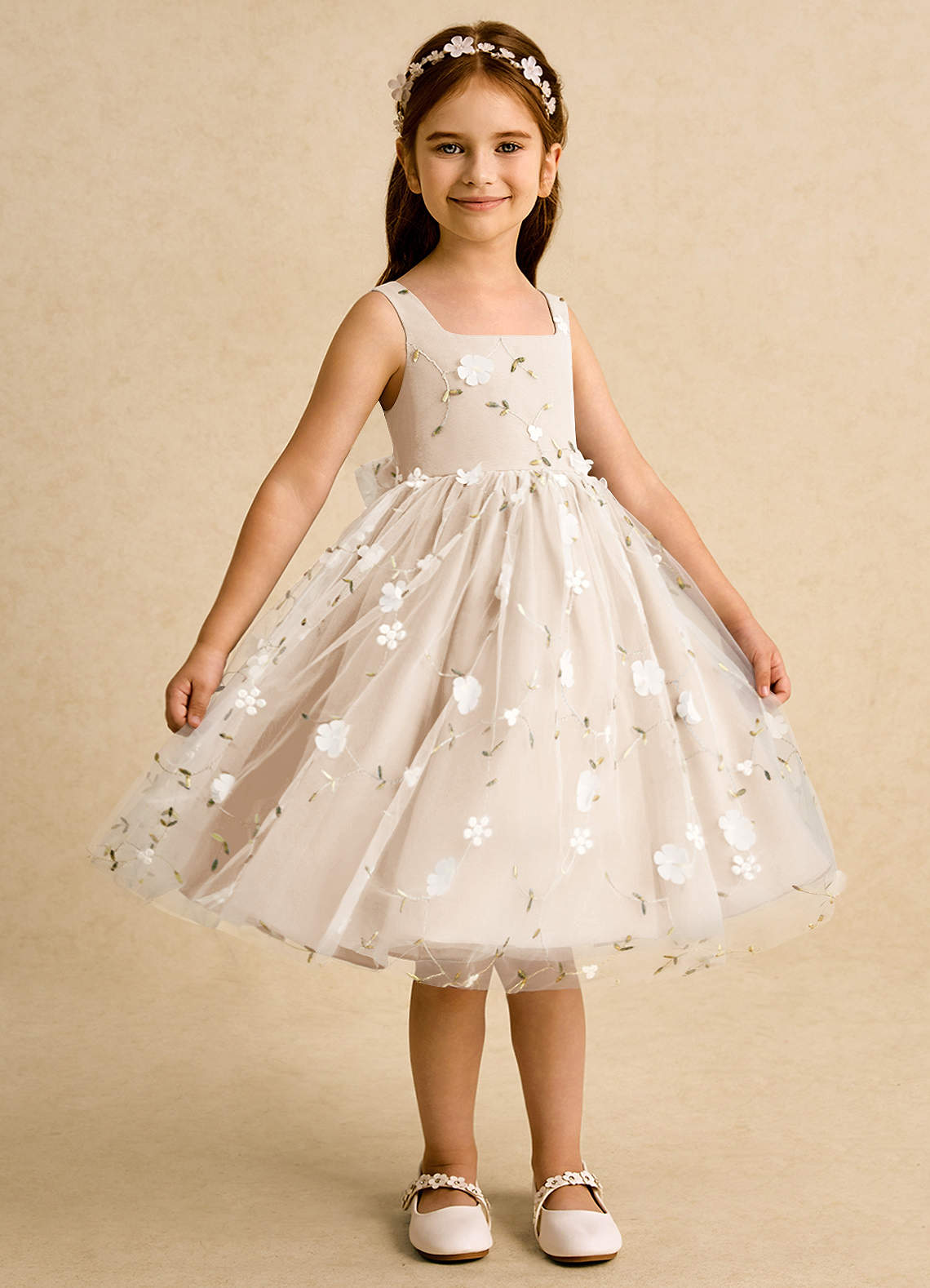Azazie Bean Flower Girl Dresses White Alabaster Ball-Gown Sleeveless Tulle Dress image3