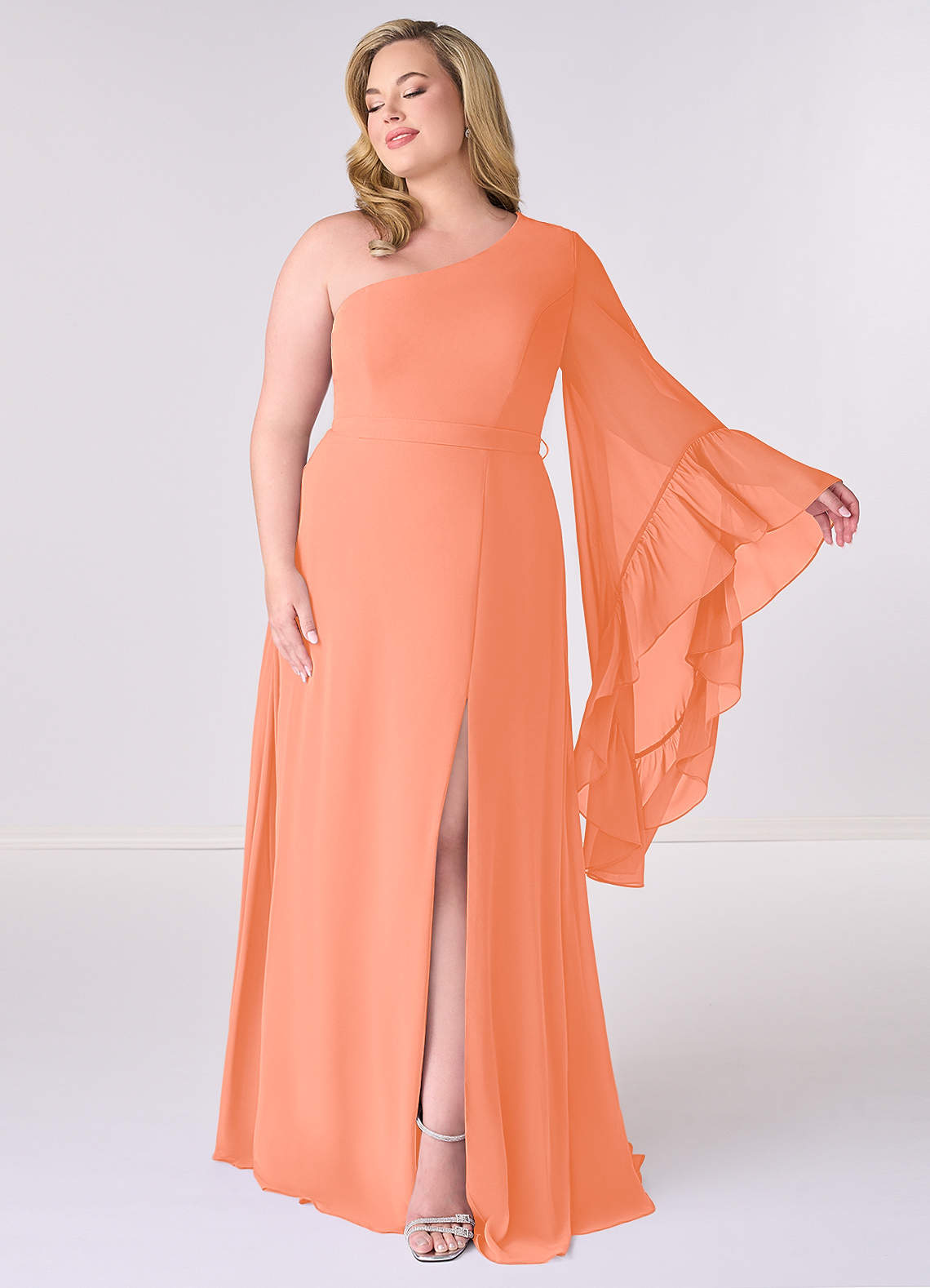 Barbie ♥ Azazie Robes de demoiselle d'honneur Robe Trapèze en Mousseline de soie Manche longue Coucher De Soleil image1