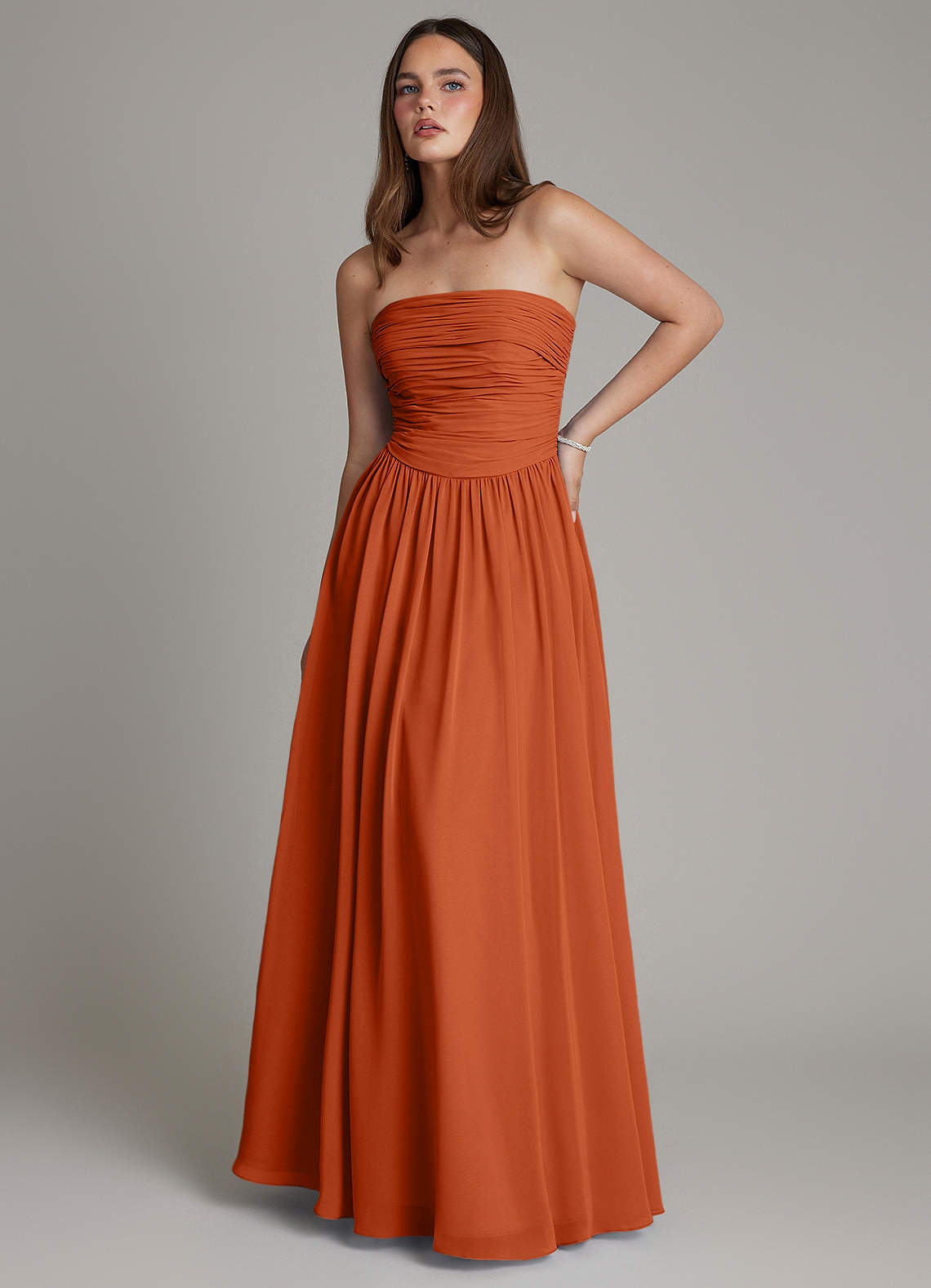 andreina orange dress How Did Andreina Wore The Orange Pink Dress