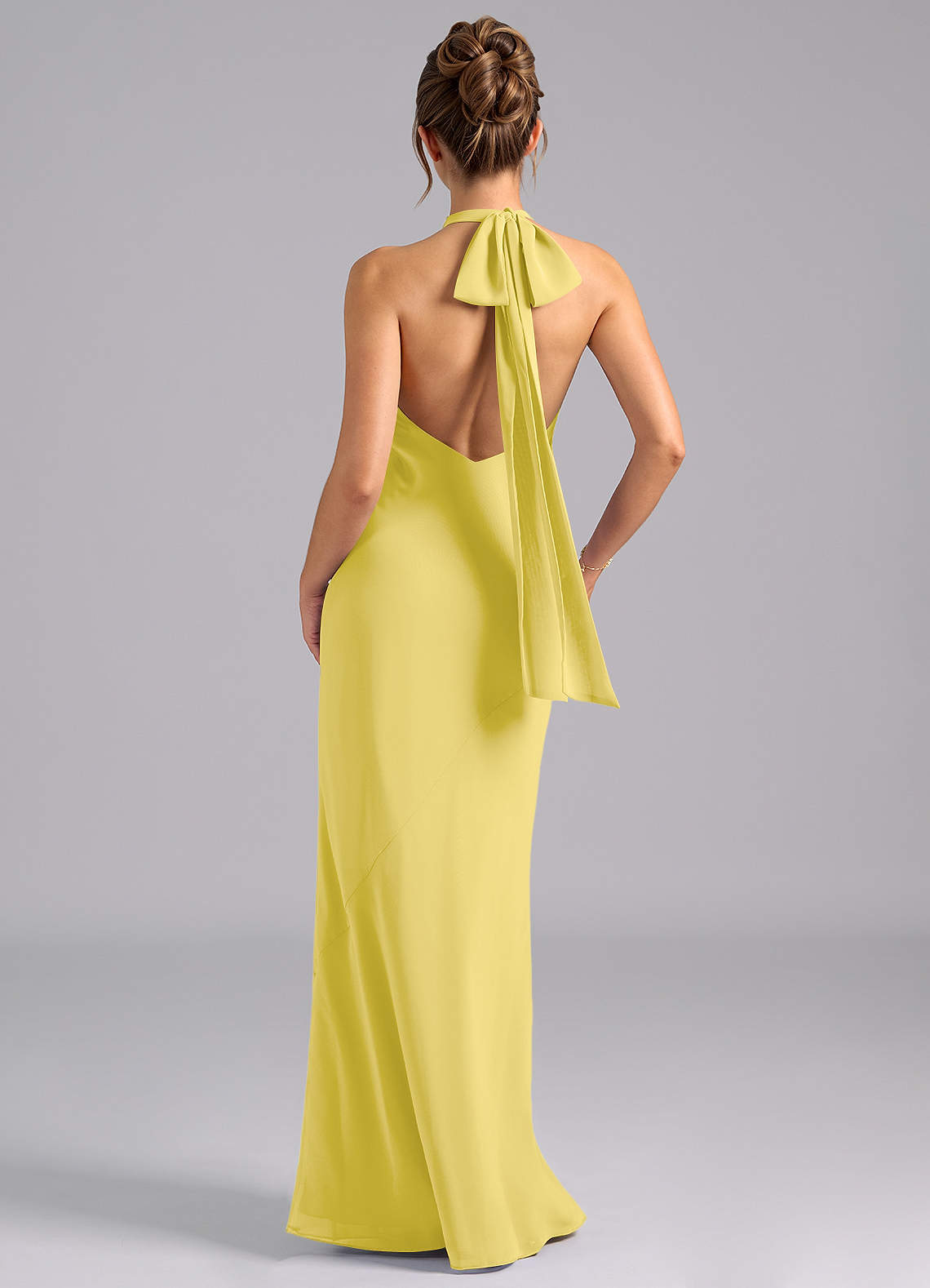 Azazie Velli Robes à essayer chez vous Robe Sirène en Mousseline de soie Col Haut Bleu Poussiéreux image1