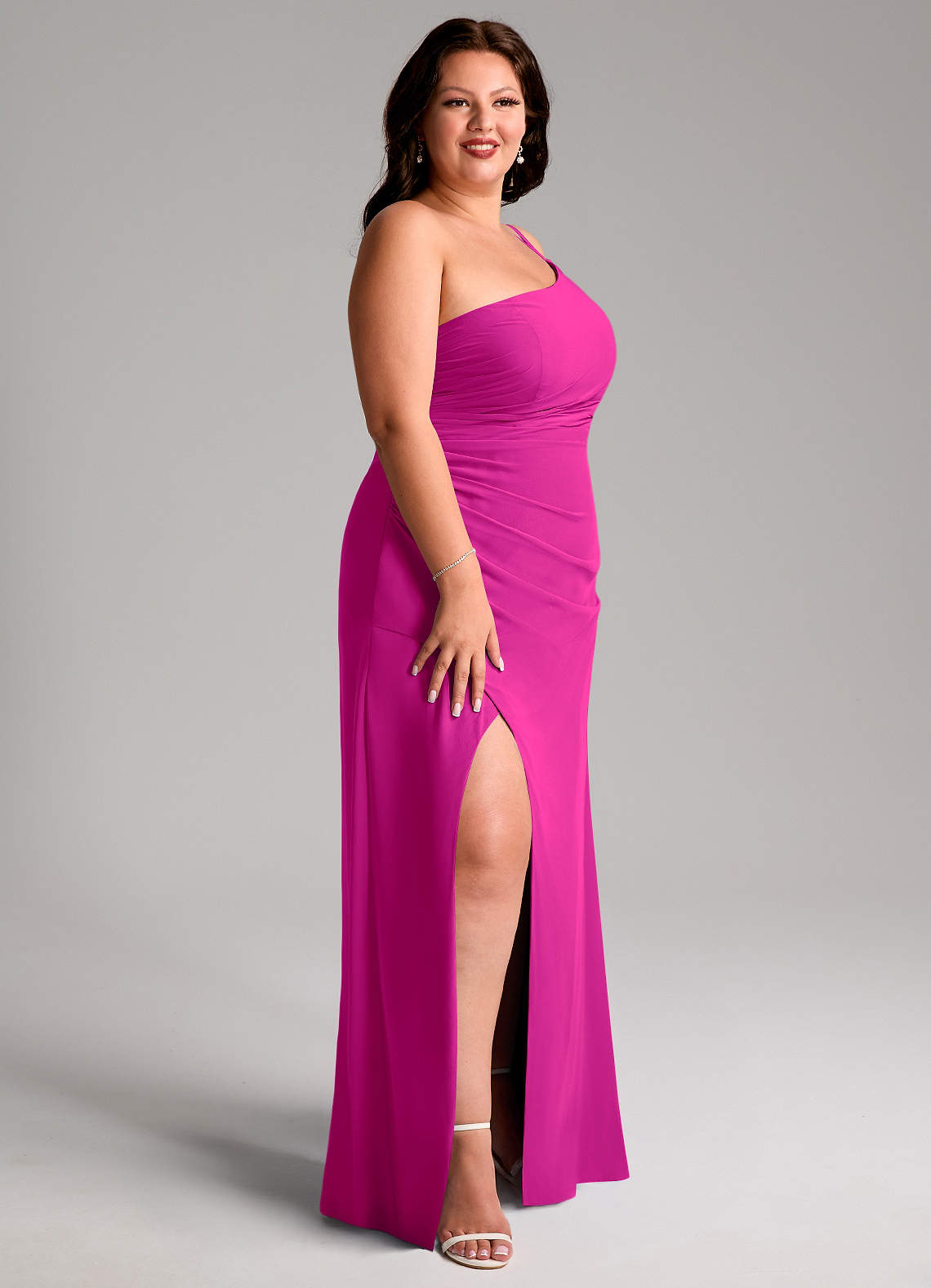 Azazie Eren Vestidos de damas de honor Vestido de Fucsia de Gasa de Corte Recto con Hombro unilateral image13
