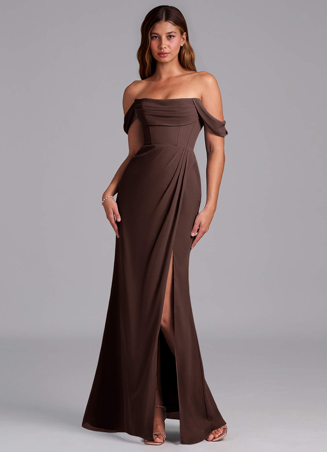 Azazie Johana Jurken voor bruidsmeisjes Converteerbaar Jurk van Chiffon met Zeemeermin Off the Shoulder Ganache image6